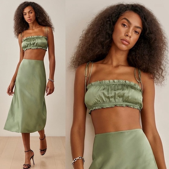 NWT REFORMATION Silk Satin Ruffled Square Neck Sleeveless Tie Strap Crop Top M - Picture 1 of 8